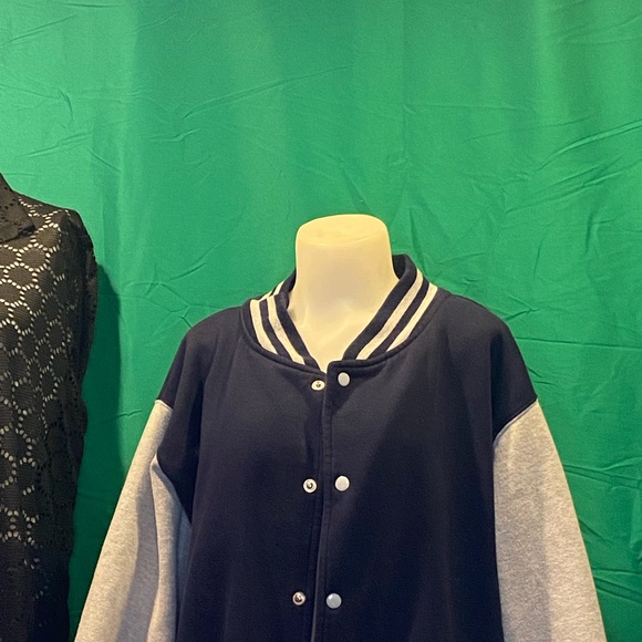 Sports jacket - Picture 2 of 6